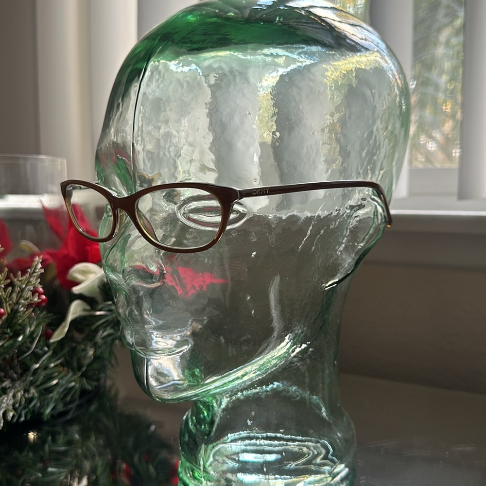 DKNY Caramel Reading Glasses 1.0 - Picture 14 of 15